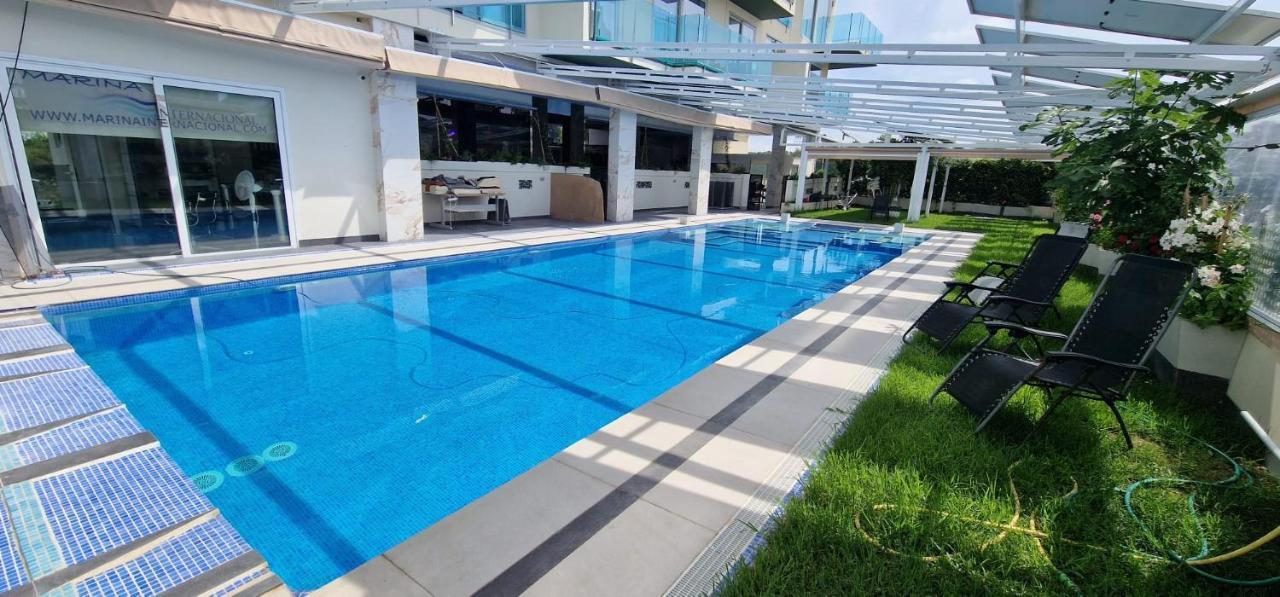 Apartamentos Oasis De La Cala フィネストラット エクステリア 写真